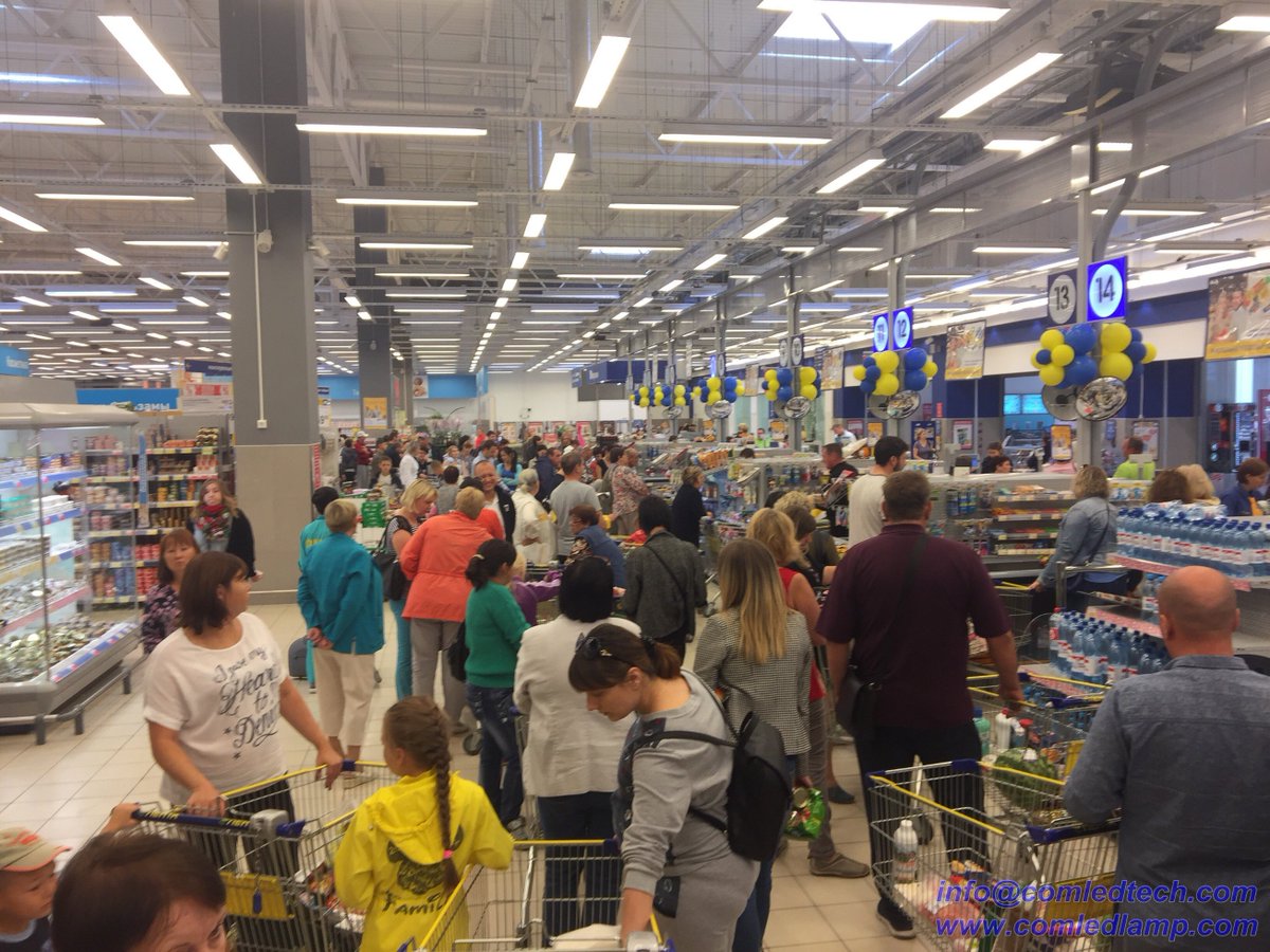 Comled_Felix's tweet image. LED batten lights, renowned for uniform illumination, high color rendering, energy efficiency, and durability, are empowering supermarkets to create comfortable, high-performance shopping spaces.Content from:comledlamp.com/product-catego…
#comled
#ledbattenlight
#ledlight
#factory
#led