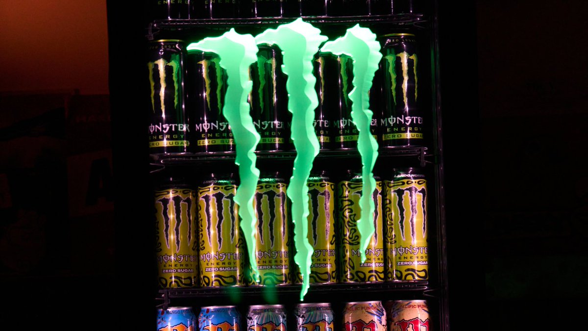 Als je maar één smaak Monster mocht drinken voor de rest van je leven…welke kies je dan? 🤔
 #MonsterEnergy #UnleashTheBeast #WeekendFuel