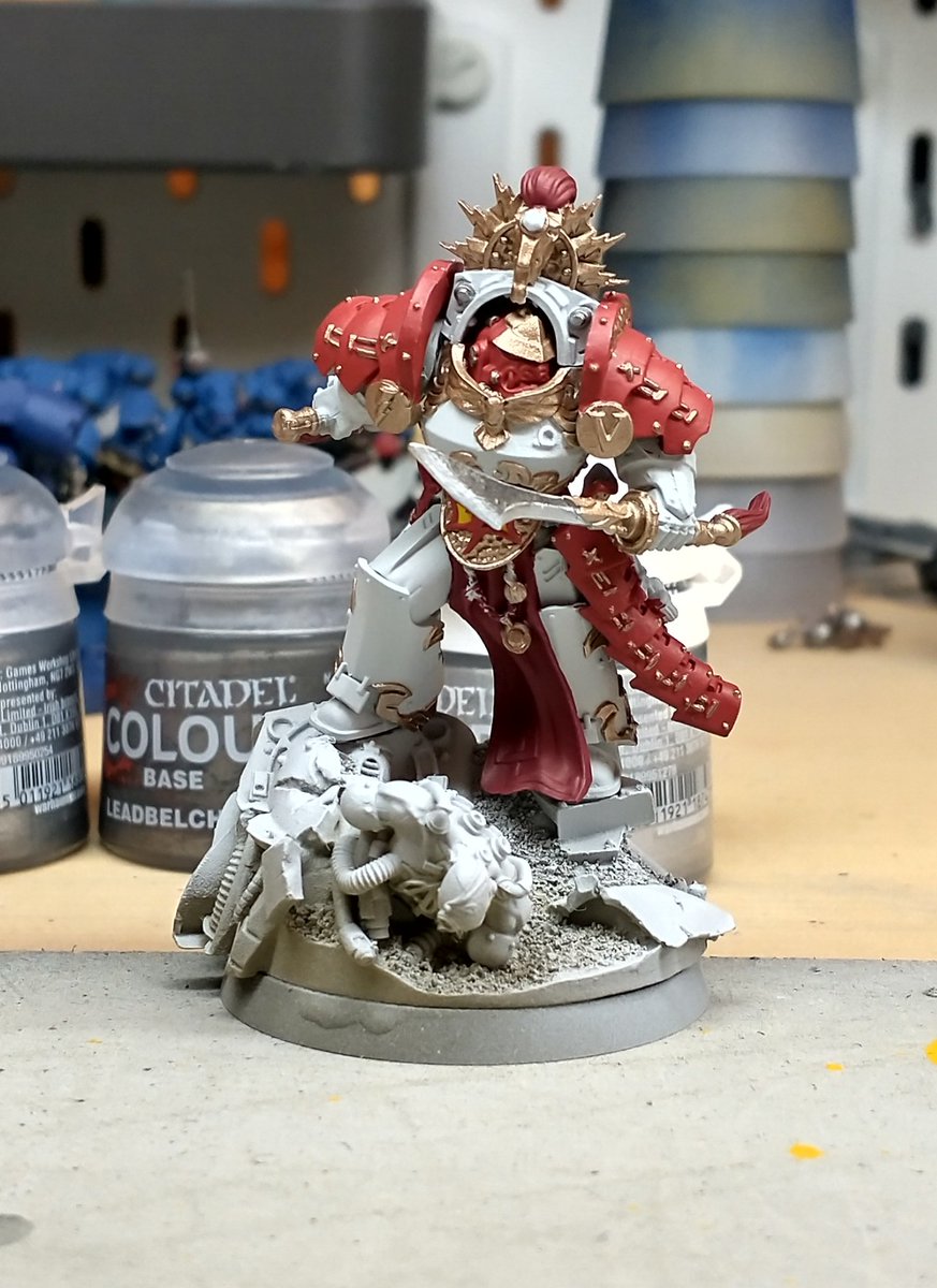 I've not posted in five gorbillion years, but fret not I am still alive... And crafting stuff for the best Legion.