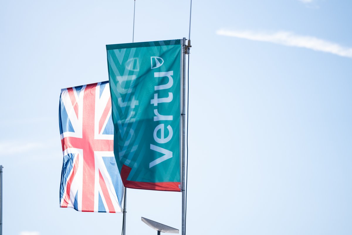 TomChilton_'s tweet image. Penultimate round at Silverstone 🏁, the season’s closing in. ⏳ Time to give it everything 💪 and make it count! 🏎️💨🔥

#BTCC #EXCELR8 #TeamVERTU #birchgatwick @VertuMotors  @Excelr8M