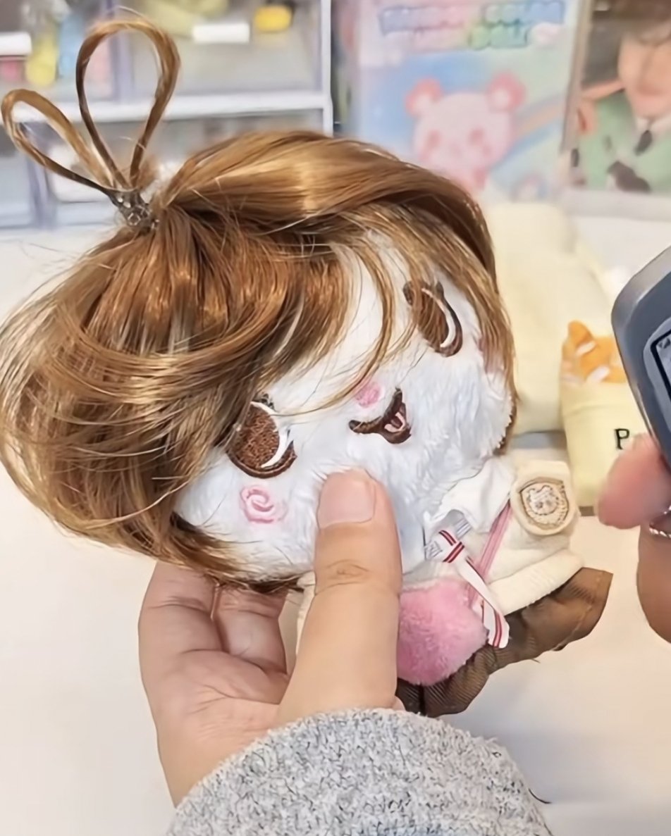 위시돌 ㅈㅉ 디자인 잘햇네
가발 씌우니까 걍 사쿠야잖아.