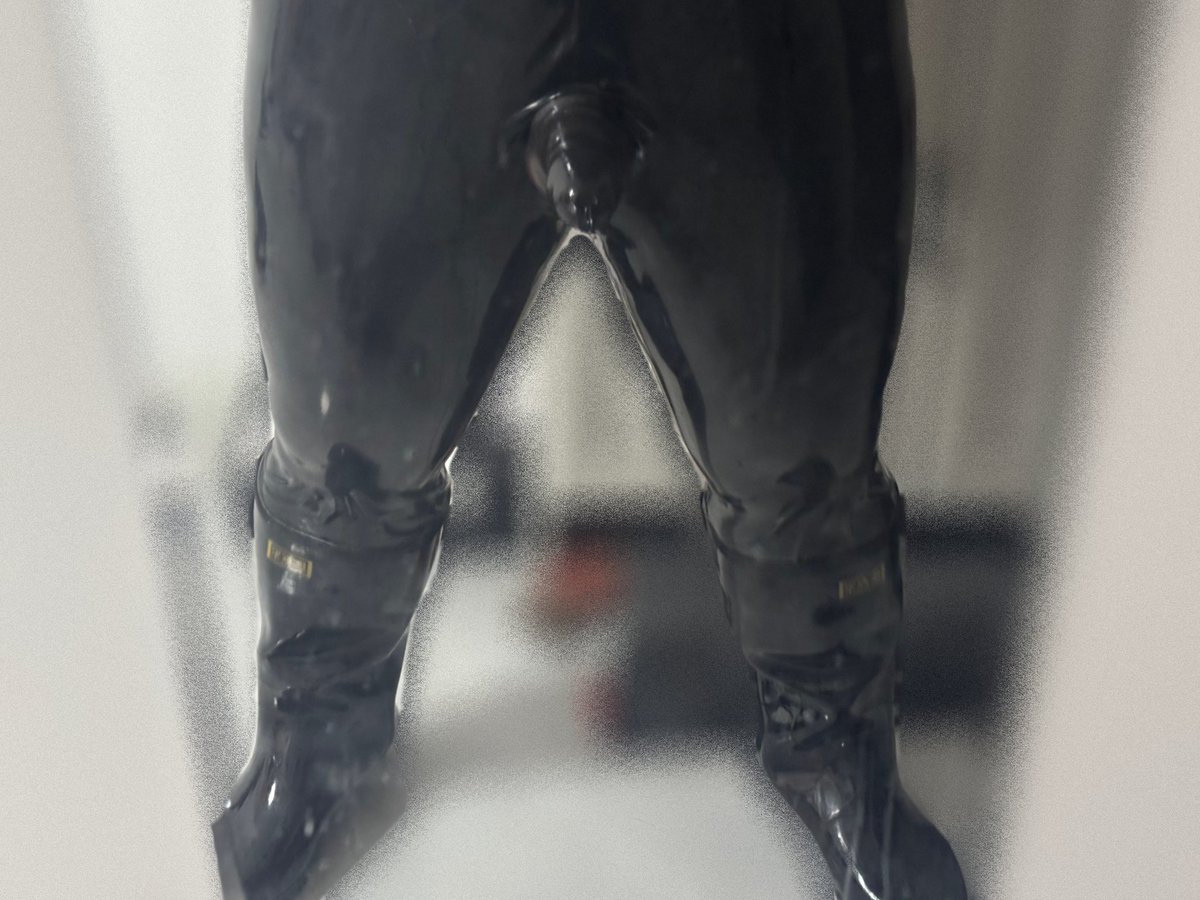 靴子不知道有没有人喜欢