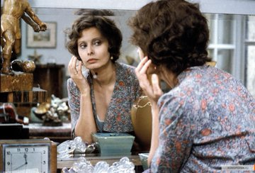 ProfesorJonk's tweet photo. "Nací sabia. Con la sabiduría de la calle, la sabiduría de la gente, la sabiduría de mí misma. Esa sabiduría fue mi patrimonio".
Sofía Loren.
La gran diva del cine italiano.
#Efemeride #SofiaLoren #cine #actriz https://t.co/IRykbj4cXA