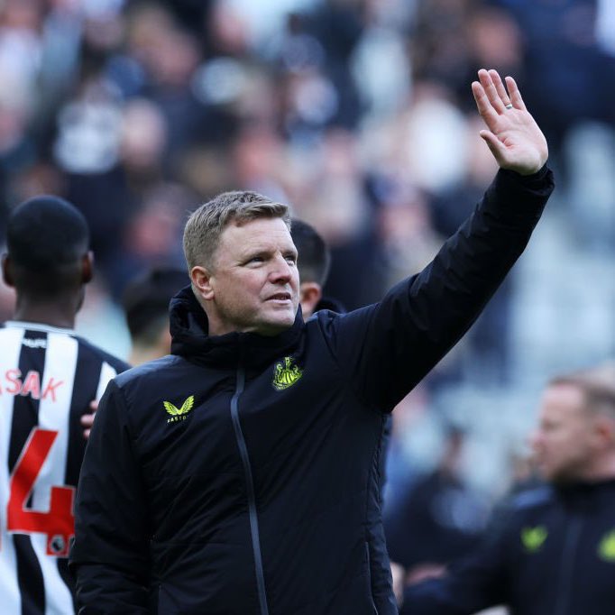 FabrizioRomano's tweet photo. 🚨 Eddie Howe: “Unfortunately we think je will be out until the next international break”.

“He's sort of got a race on to be fit for that Brighton game. Hopefully he can make it”. https://t.co/FDru4IeqY8
