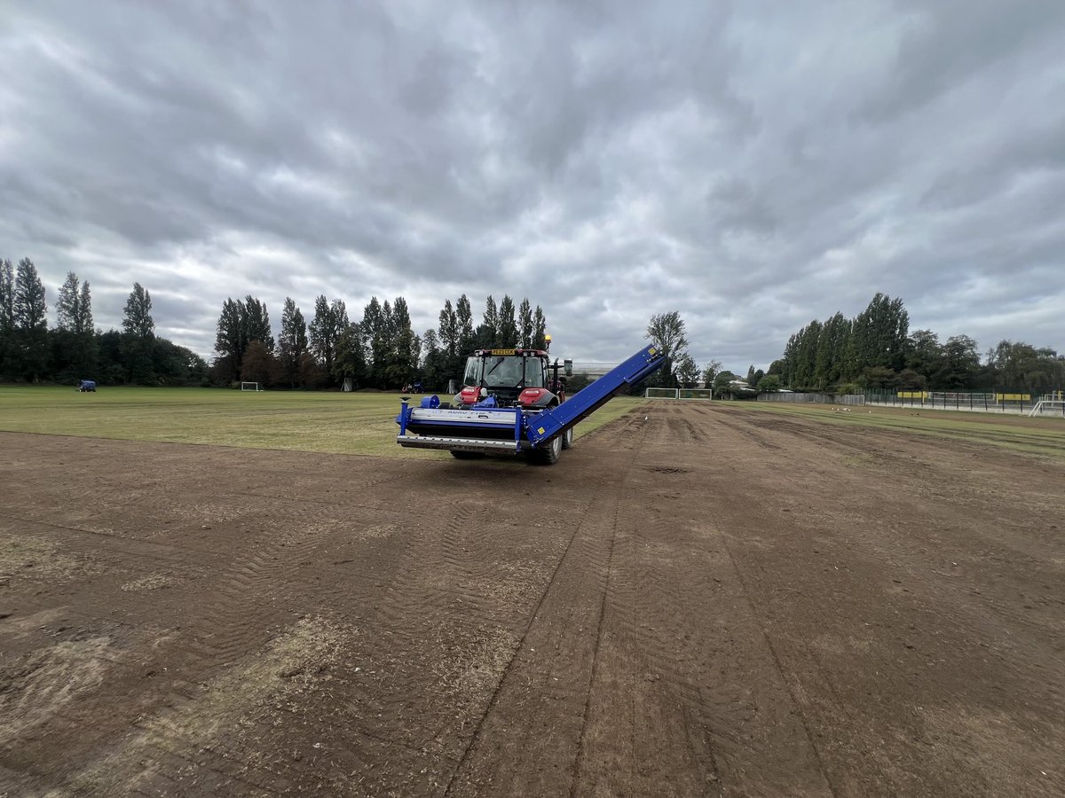 MartynGoodfello's tweet photo. UoN Highfields Sports Ground. Major pitch improvements continue… https://t.co/gMgVH0Uksv