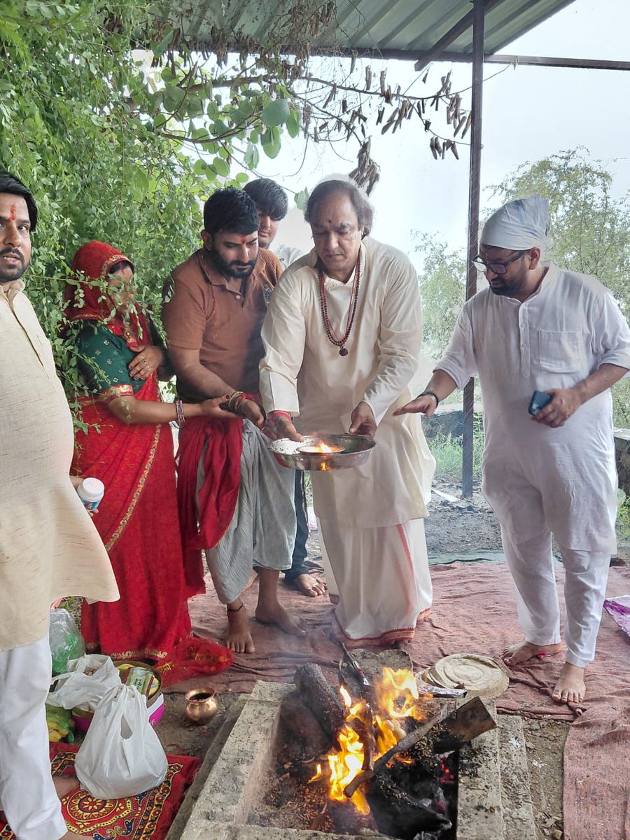 आचार्य स्वामी सोमेन्द्र महाराज पावन धाम tweet media