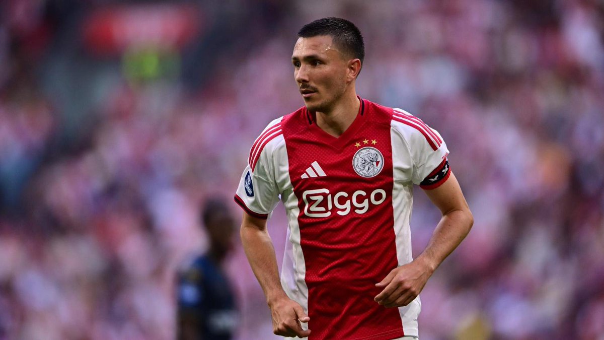 Telesport Voetbal tweet media