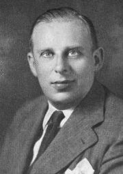 jRRT's tweet photo. De TeldersStichting is de denktank van de VVD. Die is vernoemd naar Ben Telders, die zich in WO2 heeft verzet tegen het fascisme.
In 1945 werd deze antifascist vermoord in Bergen-Belsen. Precies 80 jaar later vermoordt de VVD hem opnieuw door te zeggen dat hij een terrorist was. https://t.co/HPxXa1Xwij