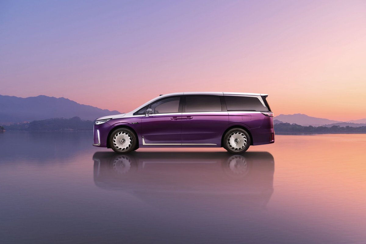 linconbravos's tweet image. Luxury enough to match your taste.