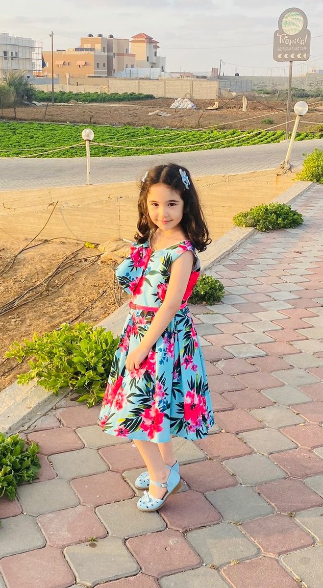 Hi👋 I am Maryam. I'm hungry and I need your help🙏🤍

If you're reading this please don't scroll past just leave a “.” to show you see me

chuffed.org/project/help-m…