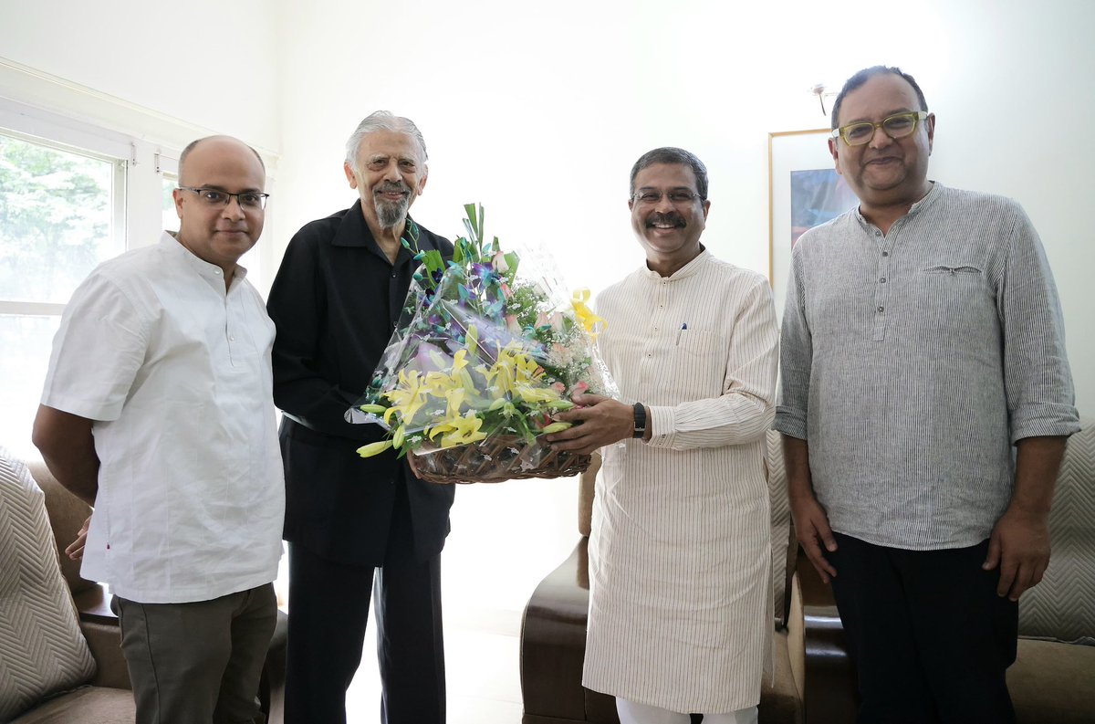 Dharmendra Pradhan tweet media