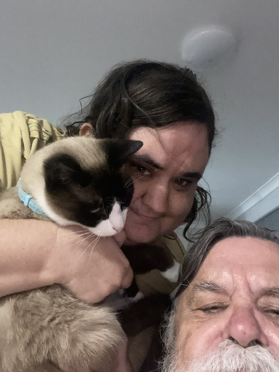 Nicole Lindsell (@nicolelindsell1) on Twitter photo 