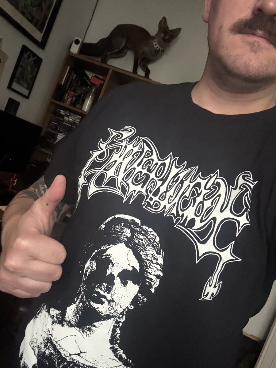 Allez voir <a href="/NonServiamColl/">Non Serviam Collective</a> / Hiverlucide ce soir!!