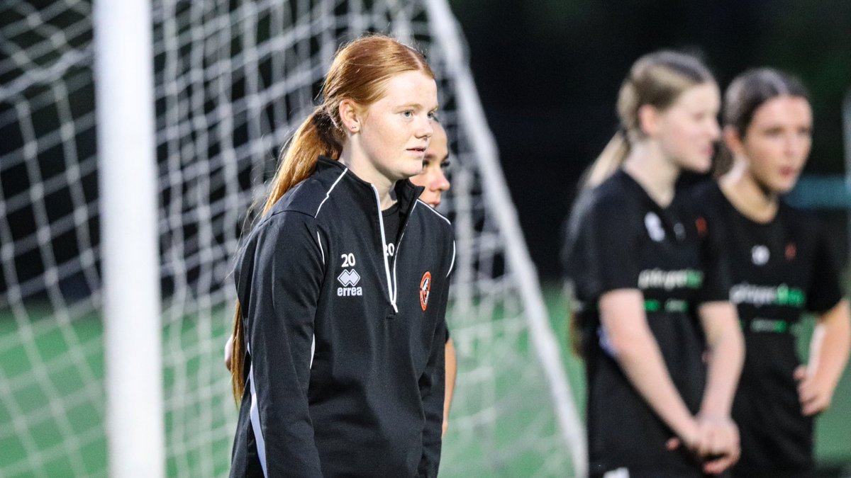DundeeUnitedFCW's tweet photo. Final preparations for Sunday 👊

#DUFCW https://t.co/ZMn3kERGWY