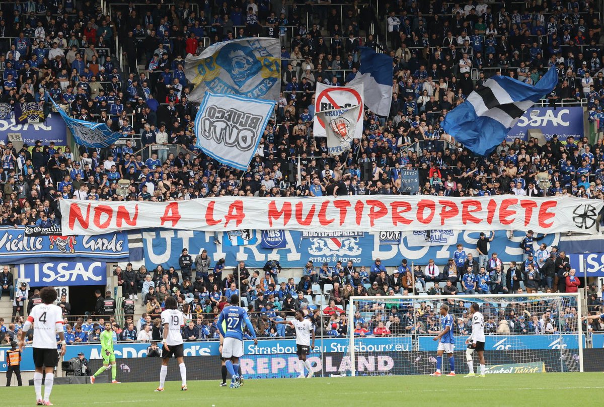 Bluecoxtra's tweet image. Other Measures/Restrictions are:

❌ Stewards will be reinstated in the KOP section.

❌ Ultras will NO longer benefit from ticketing privileges for away matches, and tickets will once again be non-transferable.

(@lequipe)