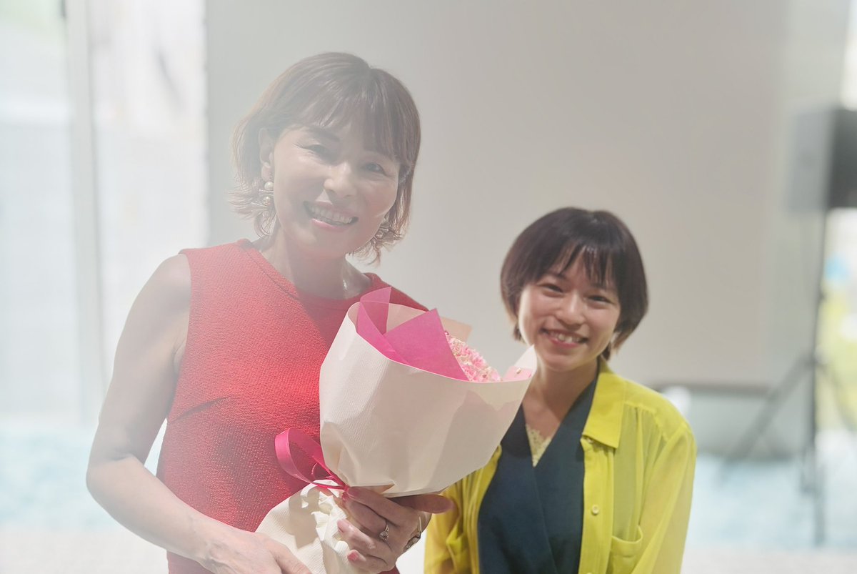 木下華奈子＠🥇新刊『Re:SELF（リセルフ）ワーク手帳』で大人のキャリアをパッと明るく☆☆☆☆☆ tweet media