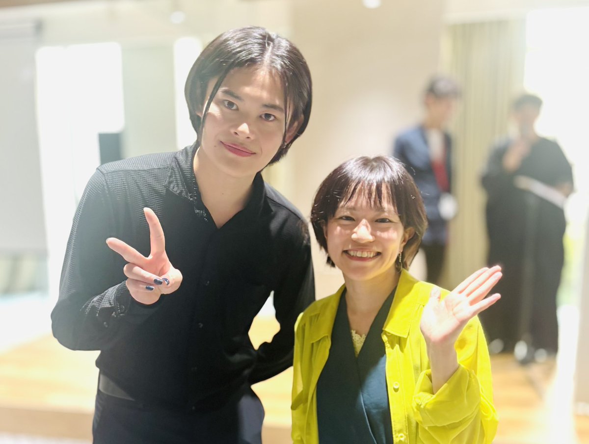 木下華奈子＠🥇新刊『Re:SELF（リセルフ）ワーク手帳』で大人のキャリアをパッと明るく☆☆☆☆☆ tweet media