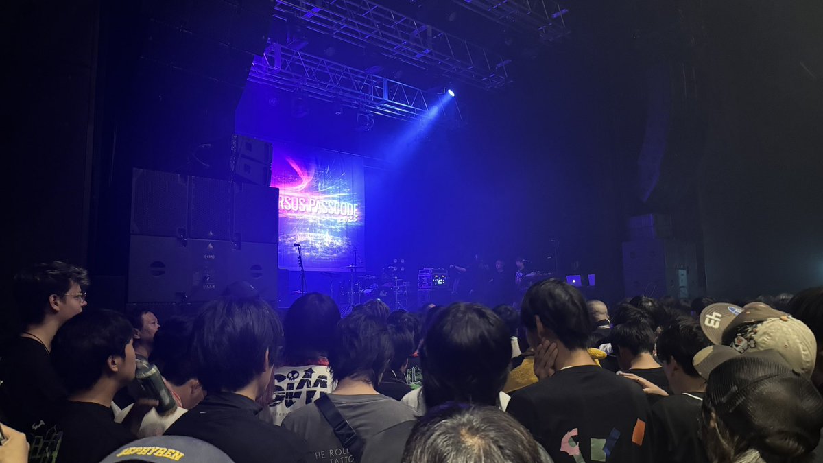 Passcode_Emily5's tweet image. SiMはここから