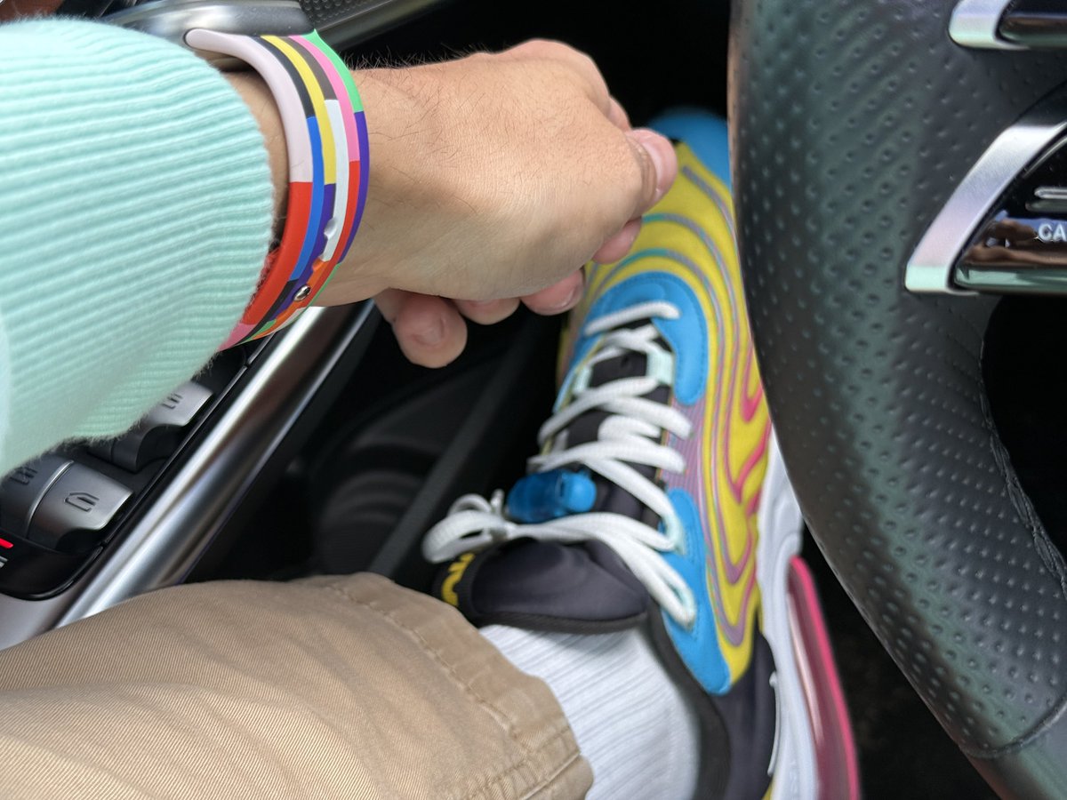 nieantyfan tweet media