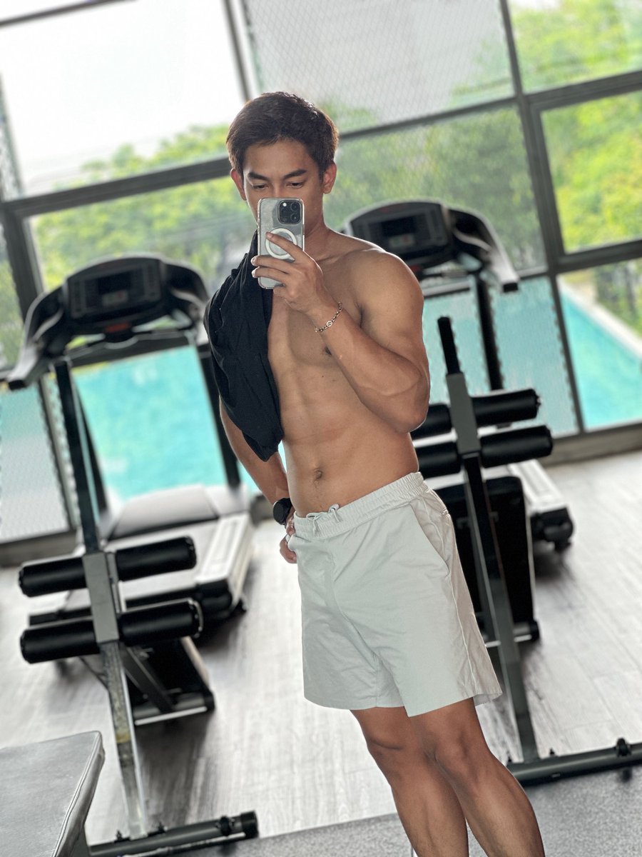 อยากหุ่นลีน ๆ จะได้มีดีตอนถอด