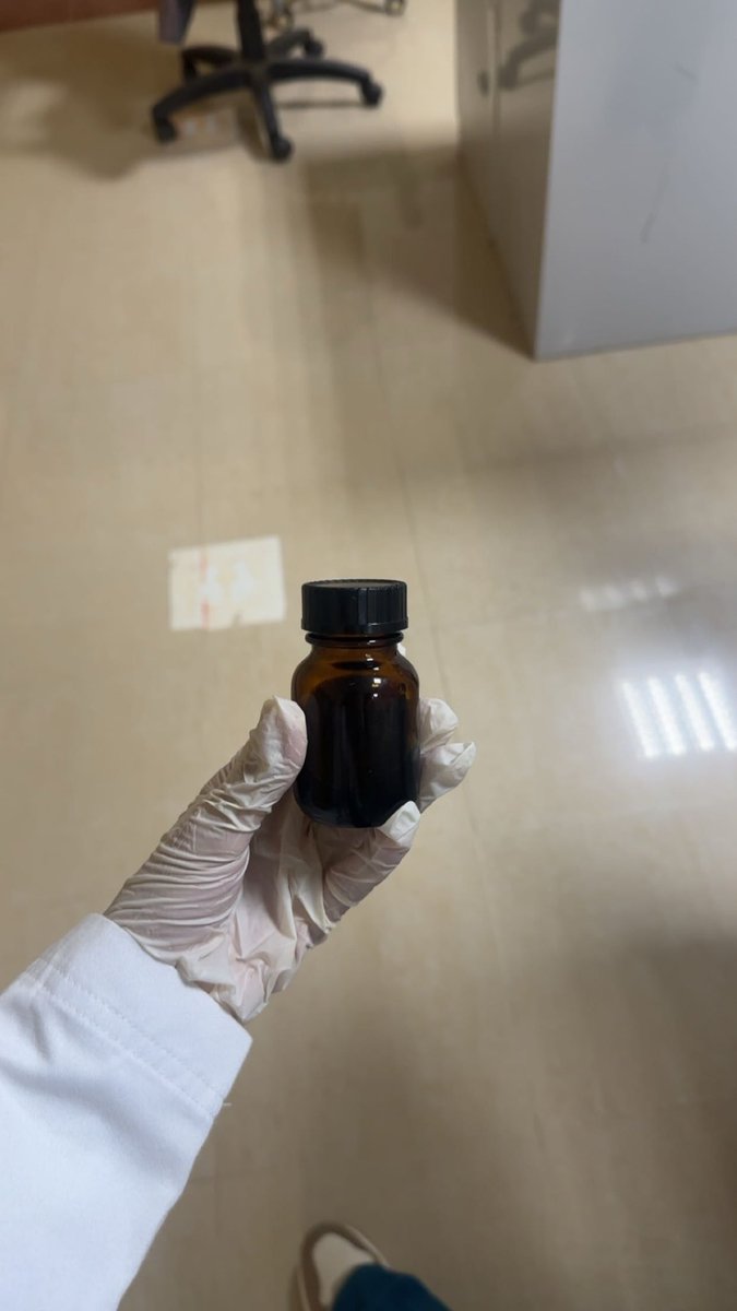 👩🏻‍⚕️
