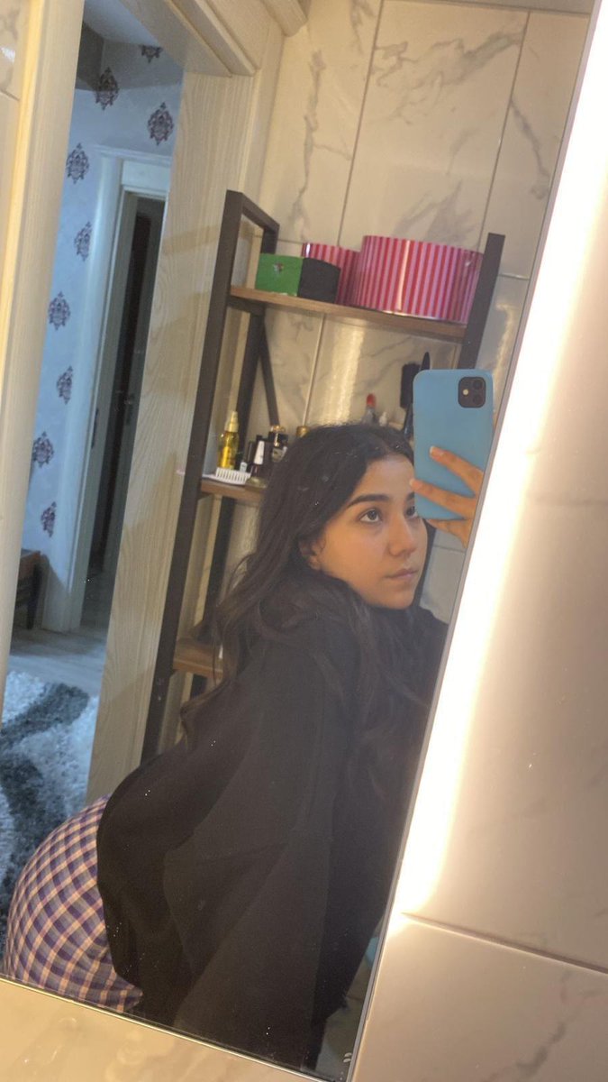 Yakışıklı erkekler yazsın 🤤