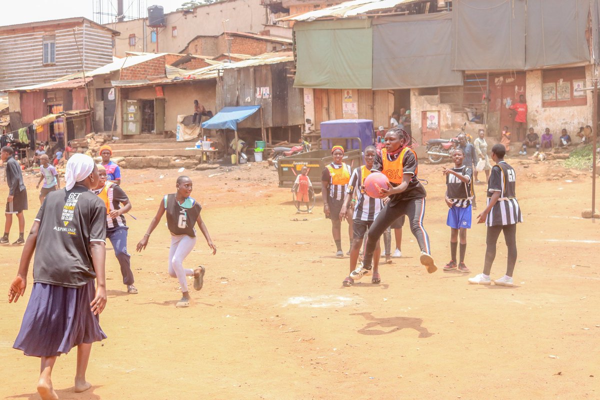 HubIncredibles's tweet image. Last Friday, we hosted &quot;Incredibles Moves: Sports Clinic&quot; in Katanga slum. The children &amp;amp; youth learned sports skills, life values &amp;amp; had a blast!  Let&apos;s keep building hope &amp;amp; transforming lives through sports!#IncrediblesMoves #SportsForDevelopment
