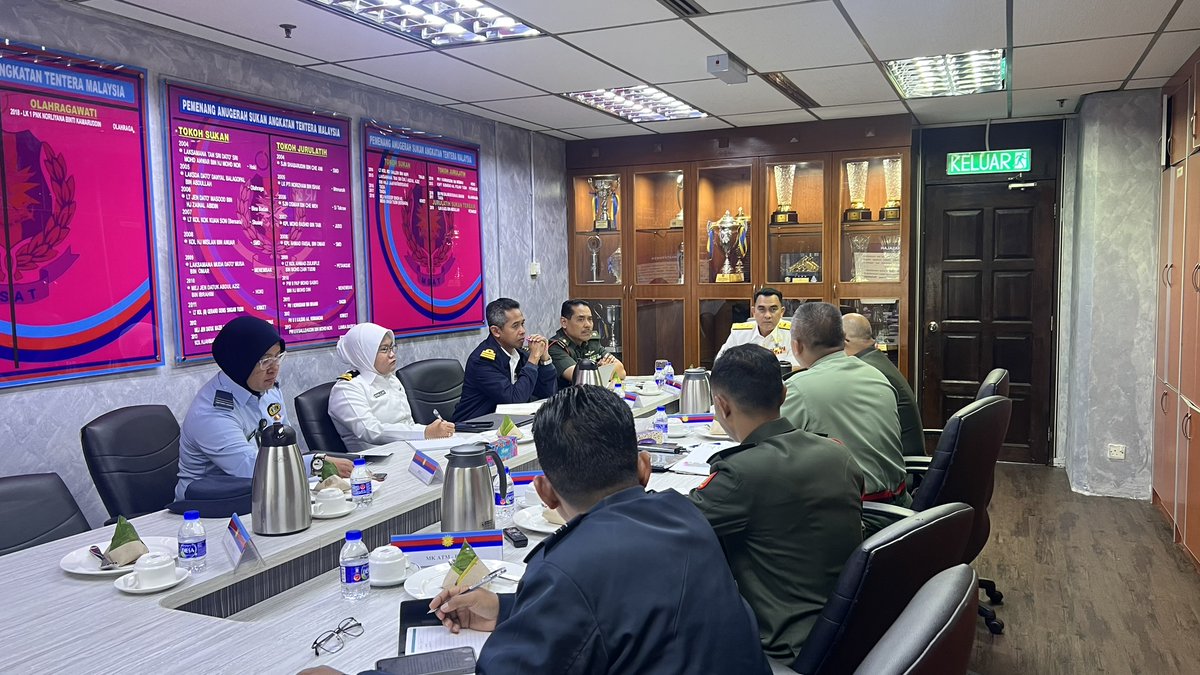 𝐏𝐄𝐑𝐁𝐈𝐍𝐂𝐀𝐍𝐆𝐀𝐍 𝐊𝐄𝐃𝐔𝐀 𝐁𝐄𝐑𝐊𝐀𝐈𝐓𝐀𝐍 𝐊𝐀𝐉𝐈𝐀𝐍 𝐏𝐄𝐌𝐄𝐑𝐊𝐀𝐒𝐀𝐀𝐍 𝐏𝐄𝐑𝐀𝐍𝐀𝐍 𝐏𝐄𝐌𝐄𝐆𝐀𝐍𝐆 𝐓𝐀𝐔𝐋𝐈𝐀𝐇 𝐊𝐄𝐇𝐎𝐑𝐌𝐀𝐓 𝐃𝐀𝐋𝐀𝐌 𝐌𝐄𝐍𝐘𝐎𝐊𝐎𝐍𝐆 𝐒𝐓𝐑𝐀𝐓𝐄𝐆𝐈 𝐇𝐀𝐍𝐑𝐔𝐇 𝐀𝐓𝐌