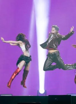 ป๊าม๊าบังคับออกงาน            ตอนอยู่บ้าน