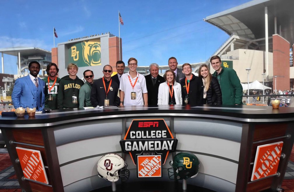 DougFlanders's tweet photo. @KirkHerbstreit Kirk - Brett was one of my closest friends for decades from Baylor - I know he valued your friendship and heart.  Thank you for these kind words.  It’s heartbreaking.  Thank you for prayers for his family. https://t.co/l9F7ugPoXf
