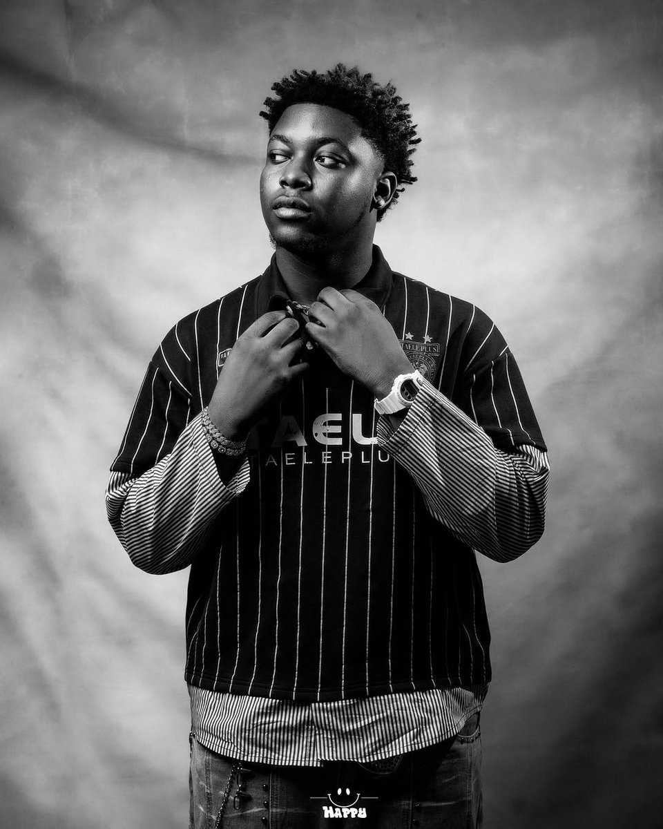 Every step is an HEADLINE✨

📸: @happyshotit_
👟: <a href="/kiingdaviids/">K II N G D A V II D S</a> 
👕: <a href="/Thesupermade/">Thesupermade</a> 

#newmusicsoon