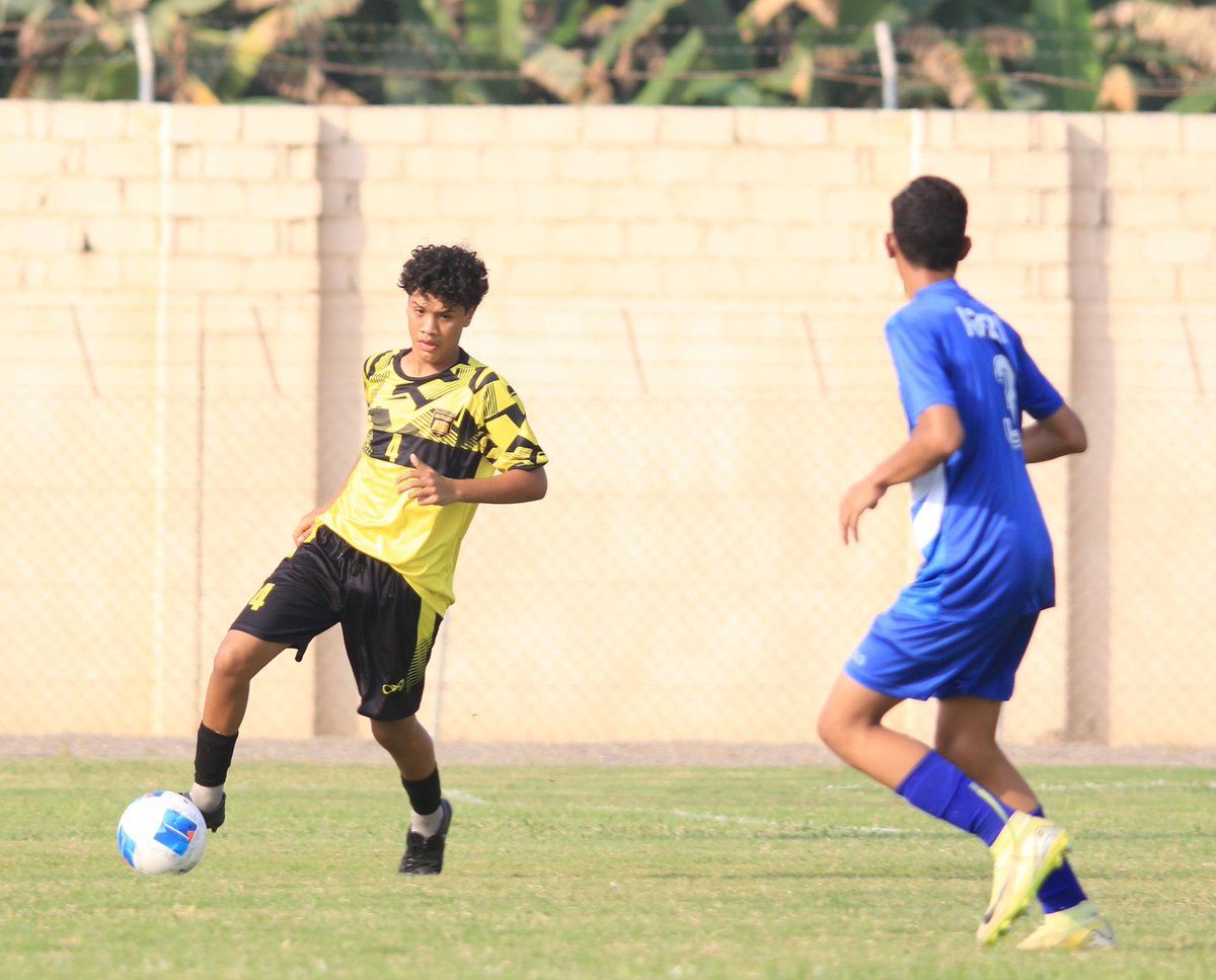 oman_league's tweet photo. تغطية مصورة من مباراة الدوري العماني تحت 17 سنة.
بين نادي السويق ونادي عبري
بعدسة المبدع 🎥
ياسر السناني.
انتهت بفوز نادي السويق بهدفين دون مقابل. https://t.co/5KVmc4sBQv
