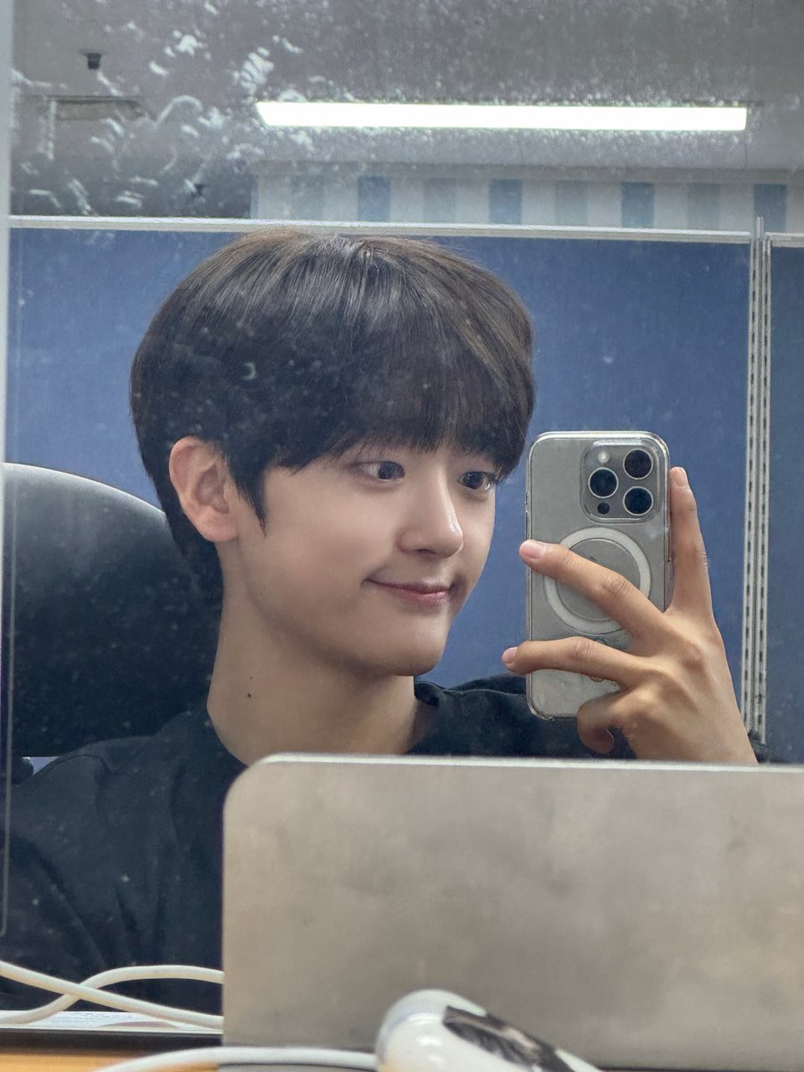 [💌] frOmm 19.09.25

[#JinSu] 📸

#LUN8 #루네이트 #진수