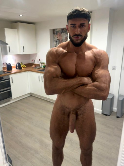 Chudai 😈 https://t.co/3iz1UeoXhj