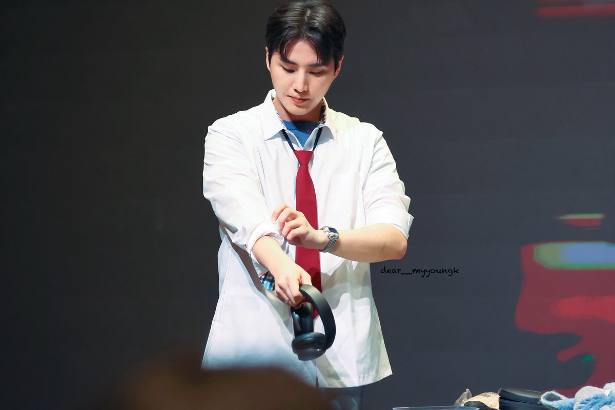 dear__myyoungk's tweet photo. 250918 #데이식스 #영케이
스케이터보이😻 https://t.co/LNZkOWjH19