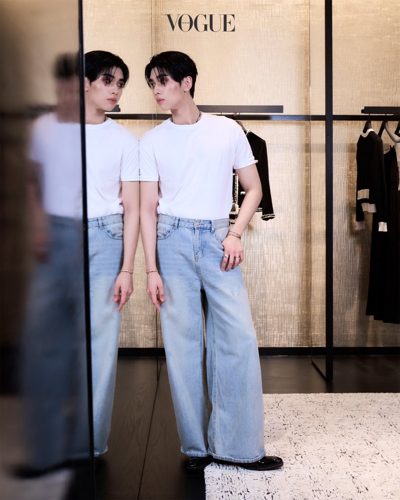 Vogue Thailand (@voguethailand) on Twitter photo 