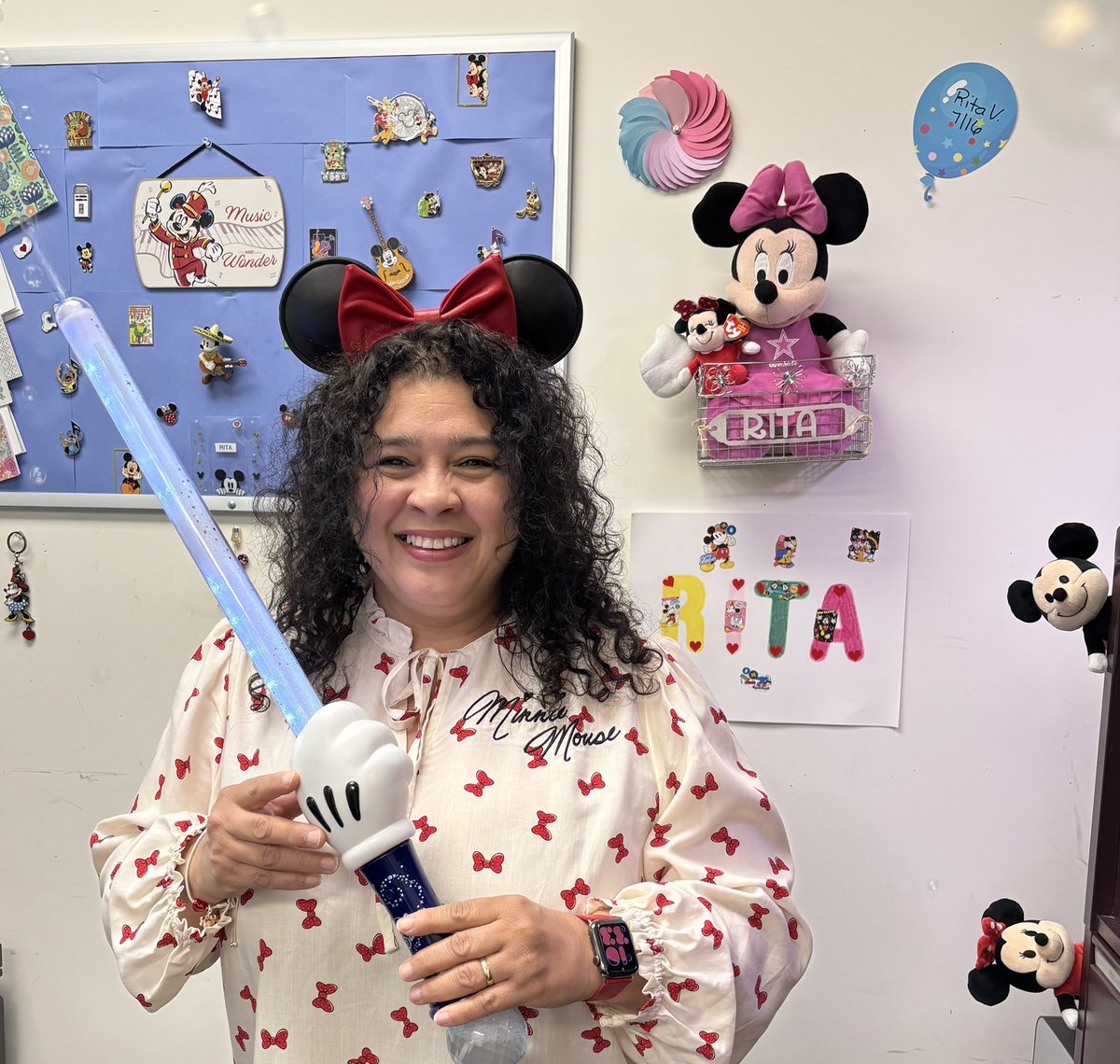 Friday Funday in the FPS Registration Office complete with bubbles! Each week, District Registrar Ms. Rita Valle welcomes families with fun and exciting Friday themes to make registration a little brighter.