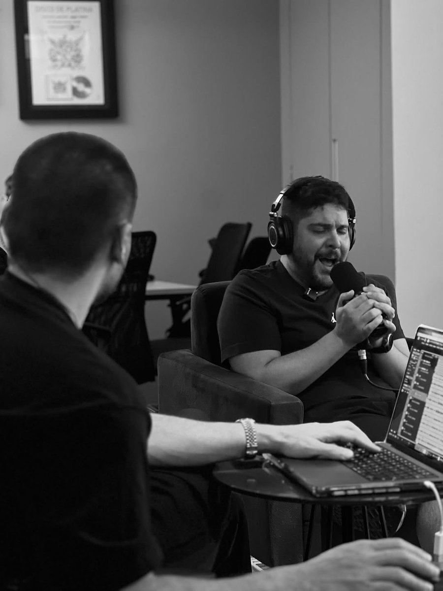 PerguntasJeM's tweet image. JORGE E MATEUS E DUDU BORGES 🗣️🗣️🗣️🗣️