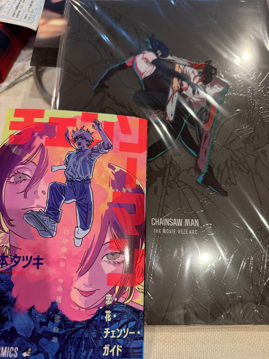 チェンソーマンレゼ編見てきた。いやあよかった。戦闘シーンとか派手で