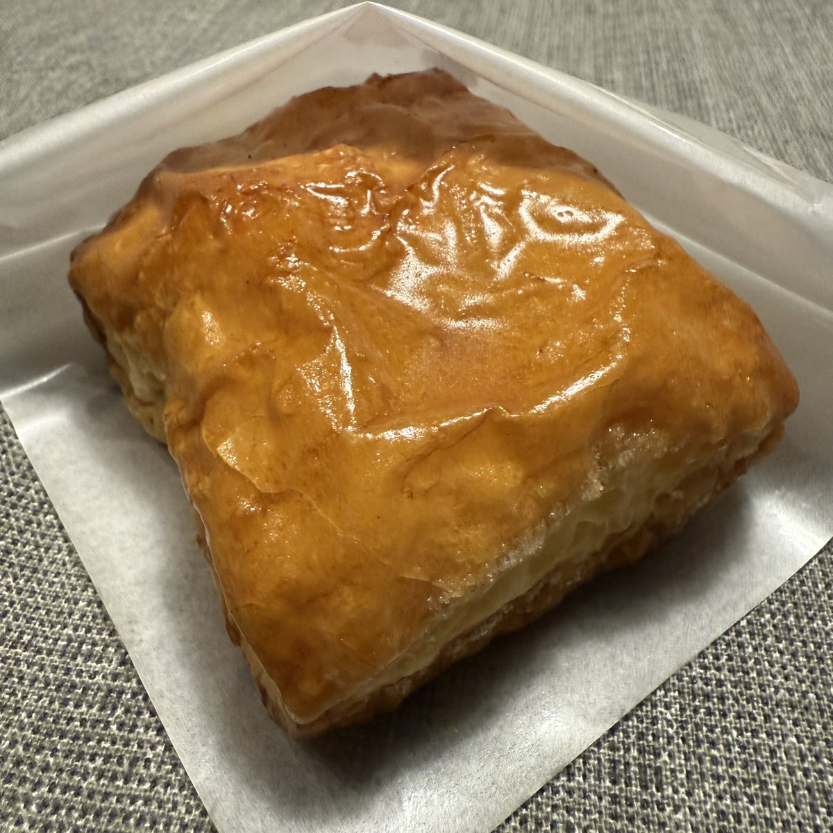 24時間で帰宅🏠

戦利品のカスタードクリームパイ🥧を食べ
車中泊の旅終了🚐☺️

車中泊の旅で🚐
頭をリフレッシュしながら✨

一周回って
今考える理想のナンピンマーチンとは何か。
についてずっと考えてました🤔