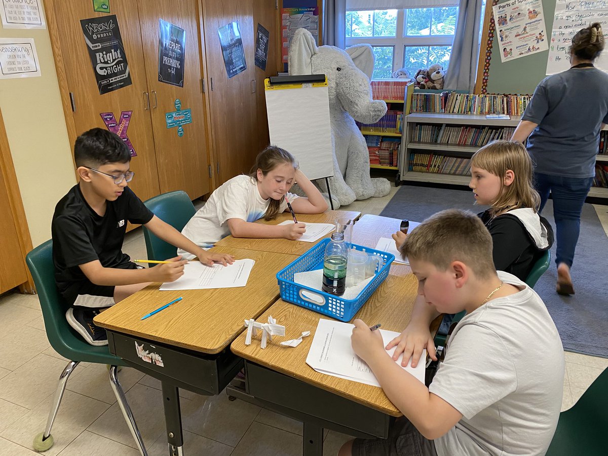 Mrs. Baker tweet media