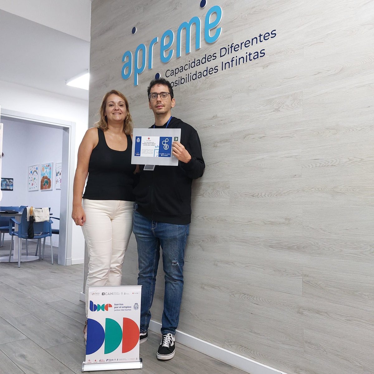 Barrios por el Empleo: Juntos más Fuertes (@barriosxempleo) on Twitter photo 📰 <a href="/CruzRojaProvTfe/">Cruz Roja Tenerife</a>, a través del Proyecto Barrios por el Empleo: Juntos más Fuertes, da comienzo a la Beca de Promoción e Intervención Socioeducativa con Personas con discapacidad.
🤝🏽 De la mano de la asociación APREME en Icod de Los Vinos
🔗 bxe.es/comienza-la-be…
#Empleo 📰 <a href="/CruzRojaProvTfe/">Cruz Roja Tenerife</a>, a través del Proyecto Barrios por el Empleo: Juntos más Fuertes, da comienzo a la Beca de Promoción e Intervención Socioeducativa con Personas con discapacidad.
🤝🏽 De la mano de la asociación APREME en Icod de Los Vinos
🔗 bxe.es/comienza-la-be…
#Empleo