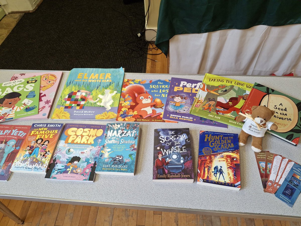 FedTed on hand to help explain the Children's Book Award to the staff and children at Birstwith CE Primary School 🙂  We look forward to receiving their votes!
<a href="/FCBGNews/">FCBG</a>