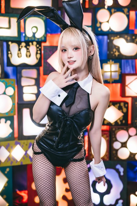 Twitterのコスプレ画像19