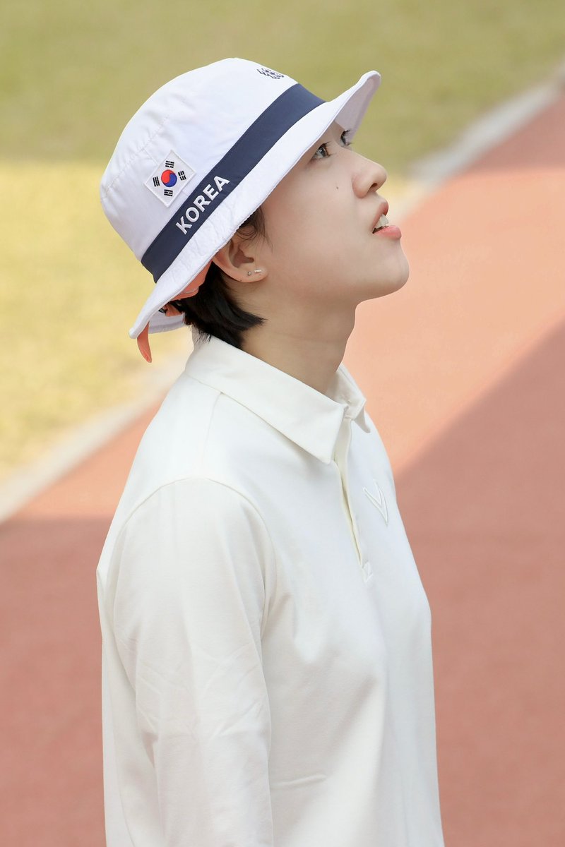 우리 이때로 돌아갈까예..