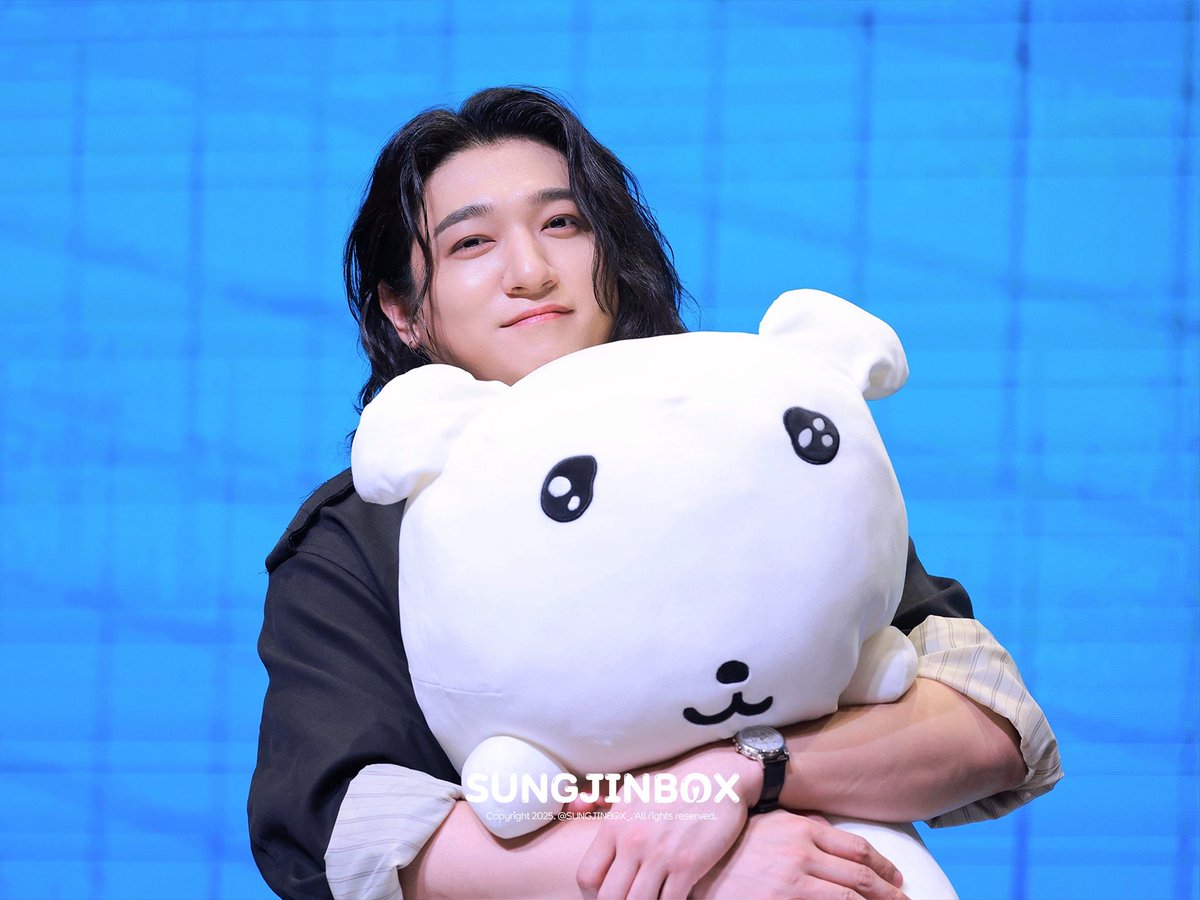 250919 예스24
#DAY6 #SUNGJIN #데이식스 #성진