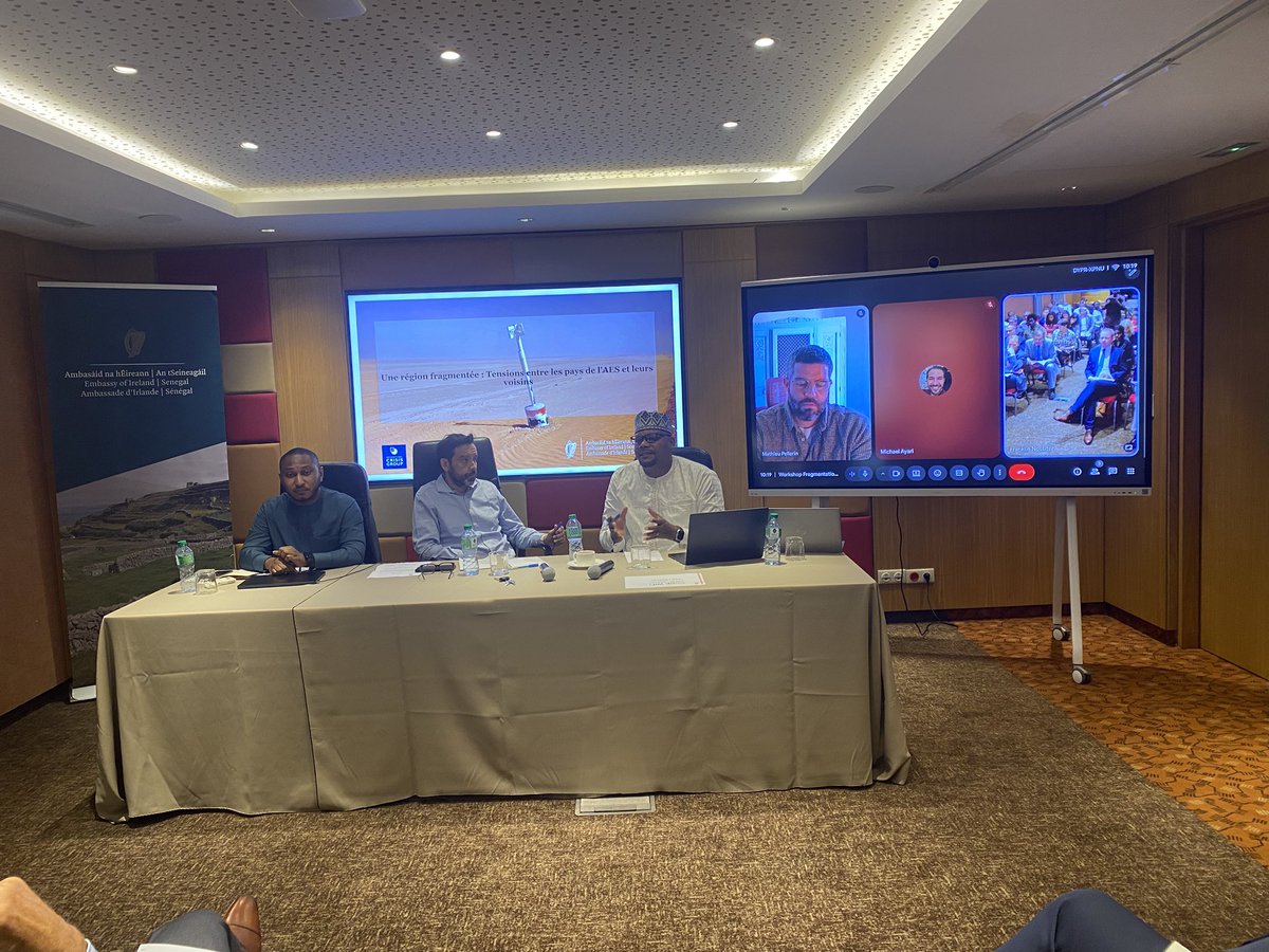 Aujourd'hui, nous nous sommes joints à nos collègues de <a href="/IrlEmbDakar/">Embassy of Ireland Dakar</a> pour accueillir la communauté diplomatique à #Dakar à l'occasion d'un atelier sur la fragmentation régionale en Afrique de l'Ouest et au-delà, avec un focus sur les négociations entre l'#AES et la #CEDEAO.