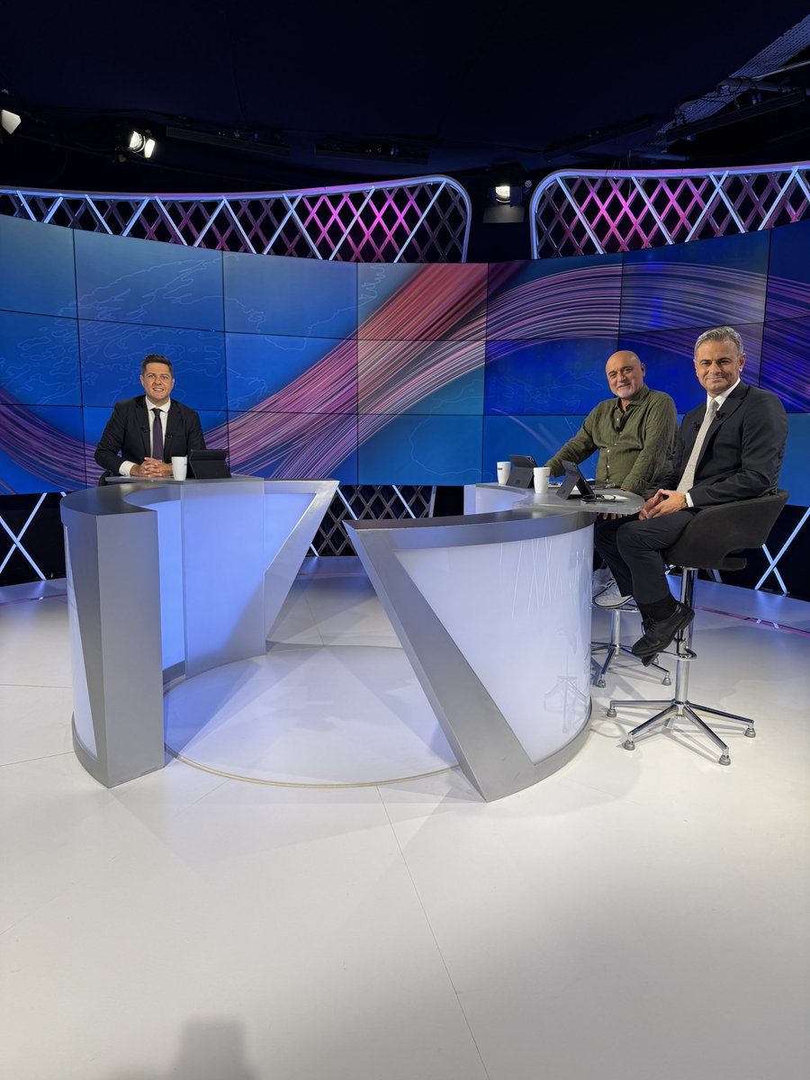 Gürler Akgün (@gurlerakgun) on Twitter photo Konuğumuz, Teknik Direktör Hikmet Karaman <a href="/karamanhikmet/">Hikmet Karaman</a>
<a href="/OlcayCakirr/">OLCAY ÇAKIR</a> <a href="/beINSPORTS_TR/">beIN SPORTS Türkiye</a>
Yayındayız Konuğumuz, Teknik Direktör Hikmet Karaman <a href="/karamanhikmet/">Hikmet Karaman</a>
<a href="/OlcayCakirr/">OLCAY ÇAKIR</a> <a href="/beINSPORTS_TR/">beIN SPORTS Türkiye</a>
Yayındayız