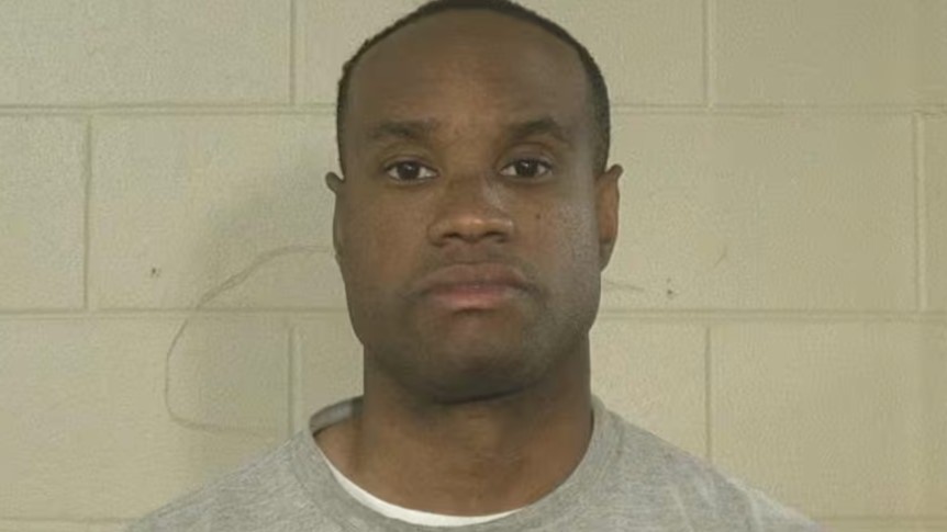 FIRST LOOK: Booking photo of Bernadel Semexant, House of Prayer pastor accused of child sex crimes. wrdw.com/2025/09/11/pas…