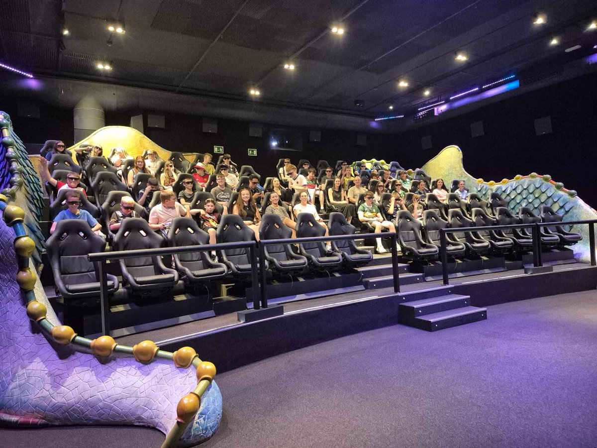 StKevinCollege's tweet image. Our Spanish contingent have been soaking up the best of Barcelona with carefree days packed full of excitement — from legendary visits to @SpotifyCamp  📷 to mind-blowing discoveries at @CosmoCaixa! 
#SpanishAdventure #LearningOnTheGo #CampNouVibes #CosmocaixaCuriosity